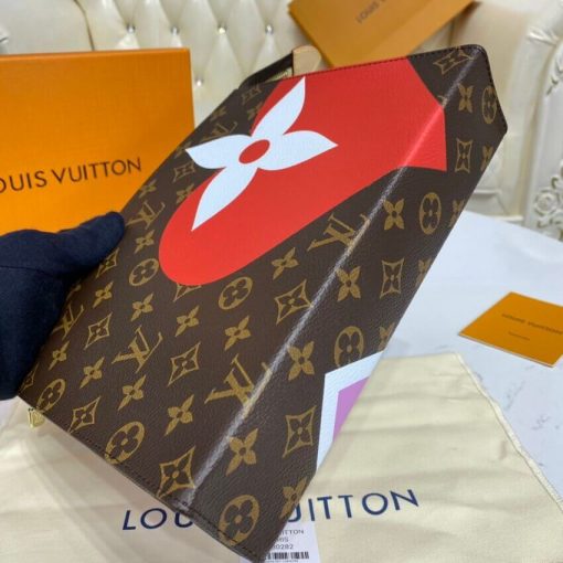 Louis Vuitton Game On Toiletry Pouch 26 M80282 - Image 6