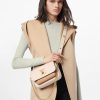 Louis Vuitton Lockme Tender M59733 Quartz White