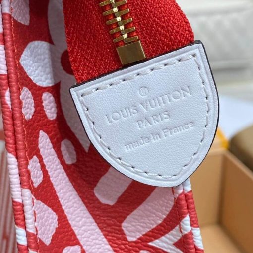Louis Vuitton LV Crafty Toiletry Pouch 26 M45476 Red - Image 10