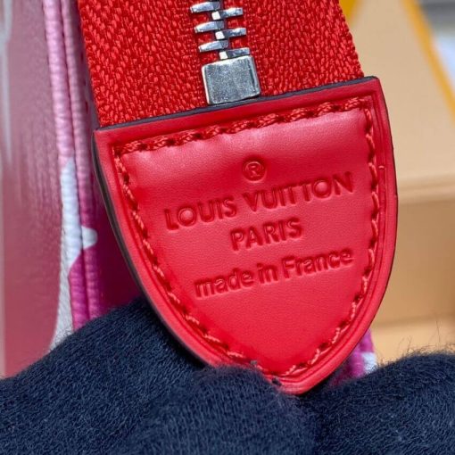 Louis Vuitton LV Escale Toiletry Pouch 26 M69138 Red - Image 9