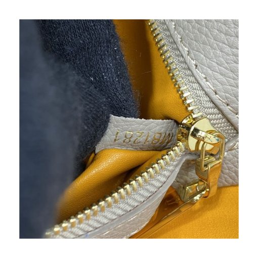 Louis Vuitton LV Pont 9 Soft MM M58967 Gris - Image 12