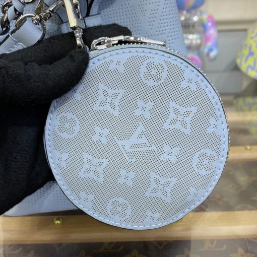 Louis Vuitton Mahina Bella Tote Bag M21582 Bleu Horizon - Image 10