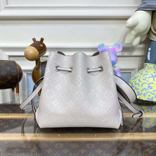 Louis Vuitton Mahina Bella Tote Bag M21886 Gris Souris Gray - Image 6