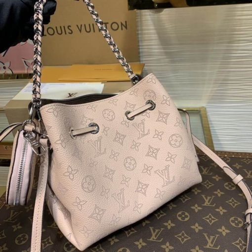 Louis Vuitton Mahina Leather Bella M57068 - Image 5