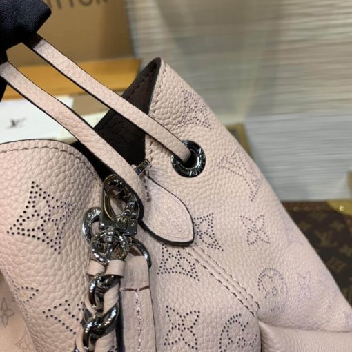 Louis Vuitton Mahina Leather Bella M57068 - Image 9