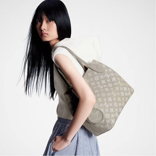 Louis Vuitton Mahina Leather Blossom MM Bag M23387 Gray - Image 2