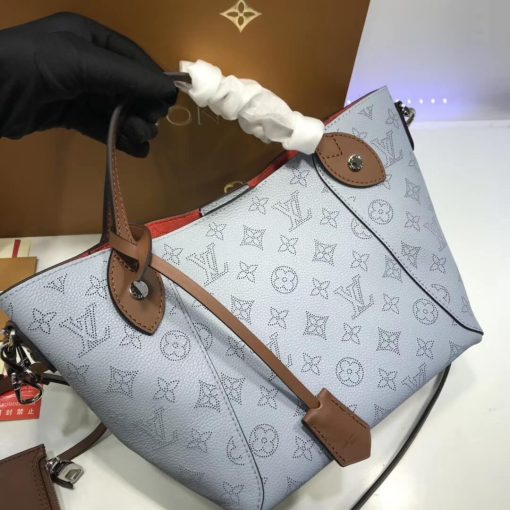 Louis Vuitton Mahina Leather Hina PM M54351 M54353 Light Blue - Image 3