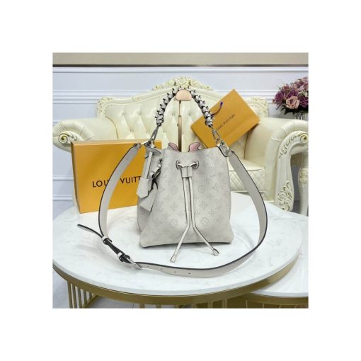 Louis Vuitton Mahina Leather Muria M57526 - Image 3