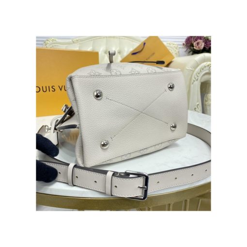 Louis Vuitton Mahina Leather Muria M57526 - Image 10