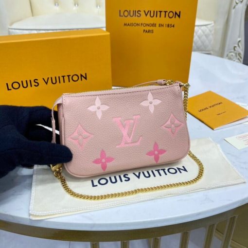 Louis Vuitton Mini Pochette Accessoires M80501 Black - Image 15
