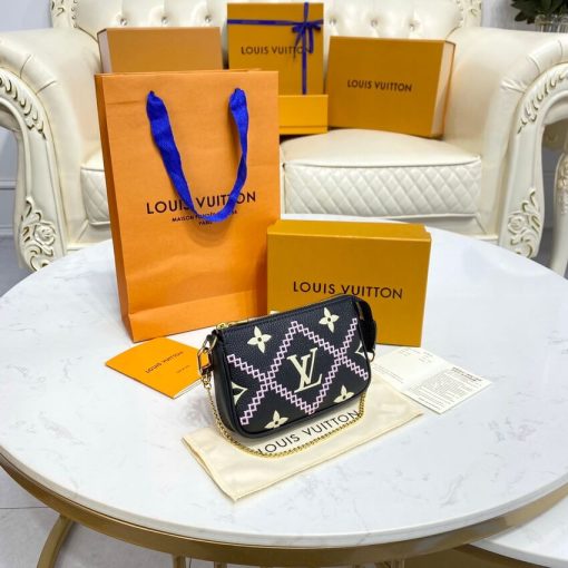 Louis Vuitton Mini Pochette Accessoires M81140 Black - Image 5