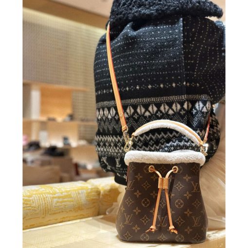 Louis Vuitton Monogram and Shearling Neonoe BB M46319 - Image 3