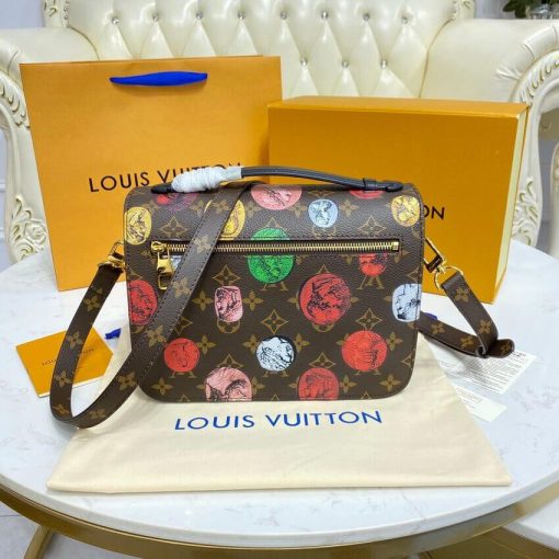 Louis Vuitton Monogram Cameo Printed Pochette Metis M59257 - Image 6