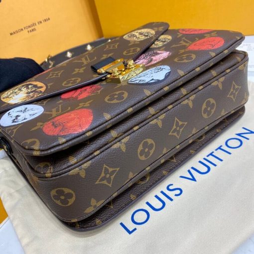 Louis Vuitton Monogram Cameo Printed Pochette Metis M59257 - Image 7