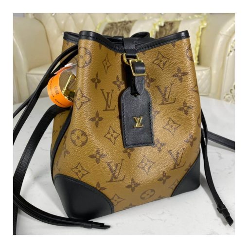 Louis Vuitton Monogram Canvas Bucket Bag M45550 Black - Image 4