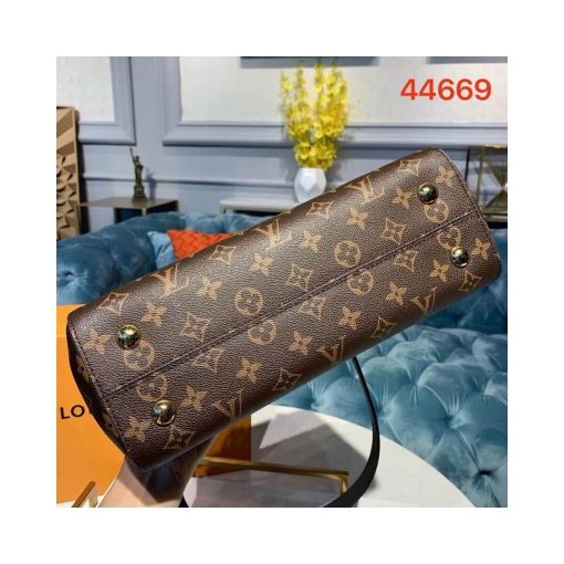 Louis Vuitton Monogram Canvas Cluny MM M44669 - Image 7