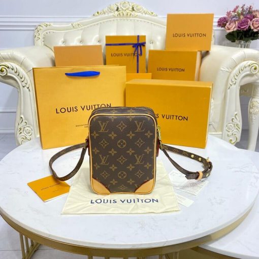 Louis Vuitton Monogram Canvas Danube Crossbady Bag M45266 - Image 4