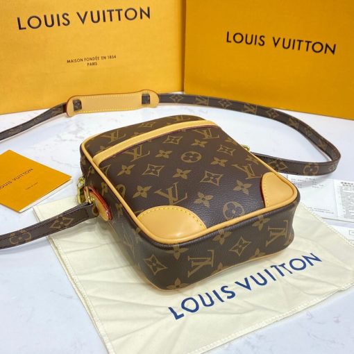 Louis Vuitton Monogram Canvas Danube Crossbady Bag M45266 - Image 5