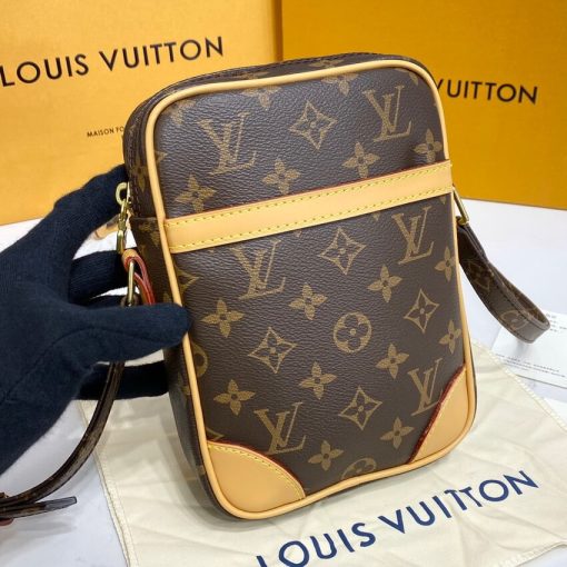 Louis Vuitton Monogram Canvas Danube Crossbady Bag M45266 - Image 6