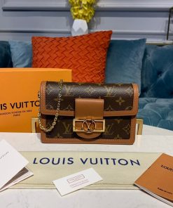 Louis Vuitton Monogram Canvas Dauphine Chain Wallet M68746