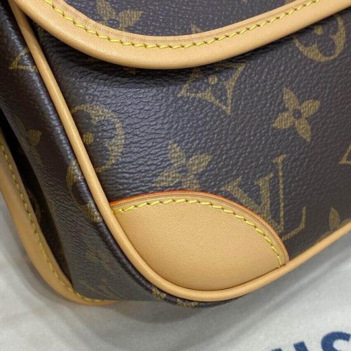 Louis Vuitton Monogram Canvas Diane Bag M45985 - Image 12