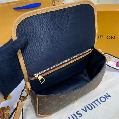 Louis Vuitton Monogram Canvas Diane Bag M45985 - Image 15