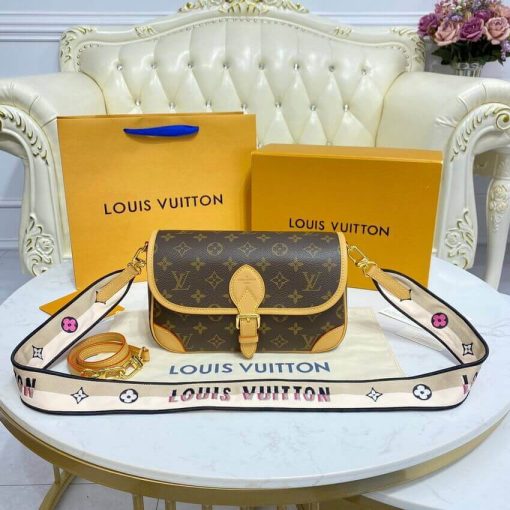 Louis Vuitton Monogram Canvas Diane Bag M45985 - Image 6