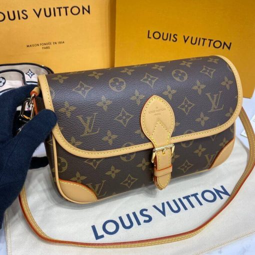 Louis Vuitton Monogram Canvas Diane Bag M45985 - Image 9