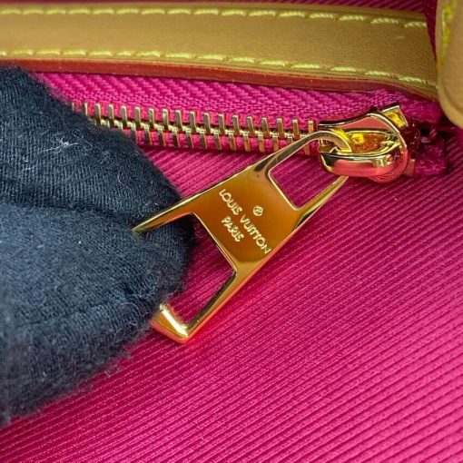 Louis Vuitton Monogram Canvas Diane Bag M46049 Fuchsia - Image 16