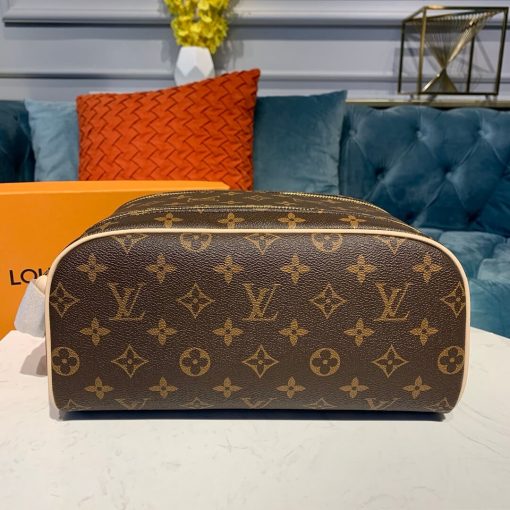 Louis Vuitton Monogram Canvas King Size Toiletry Bag M47528 - Image 2