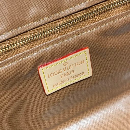 Louis Vuitton Monogram Canvas King Size Toiletry Bag M47528 - Image 9