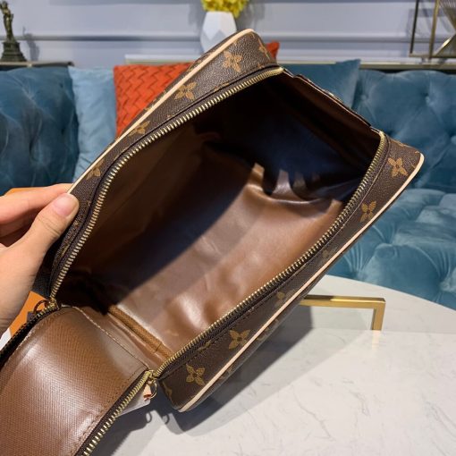 Louis Vuitton Monogram Canvas King Size Toiletry Bag M47528 - Image 10