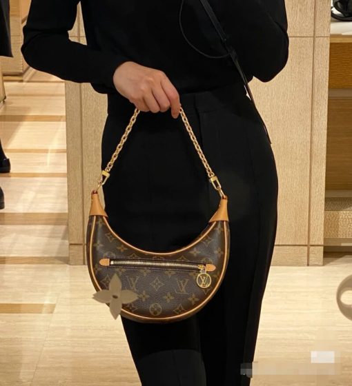 Louis Vuitton Monogram Canvas Loop Bag M81098 - Image 17