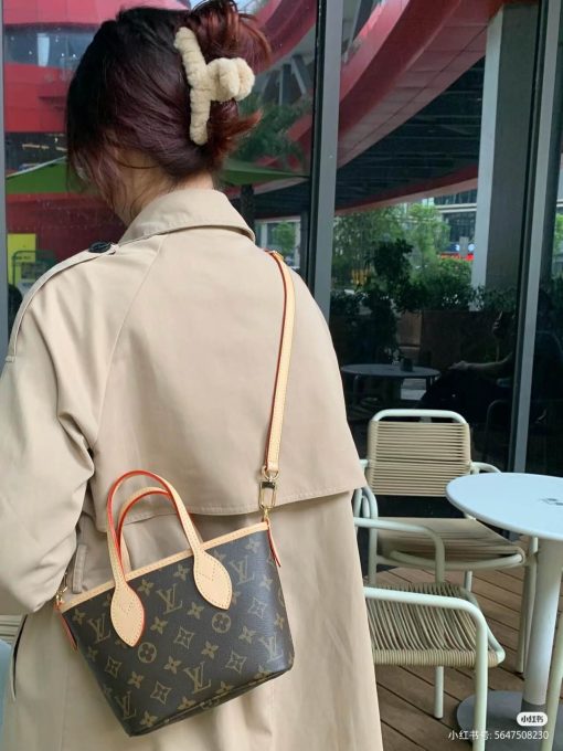 Louis Vuitton Monogram Canvas Neverfull BB Natural Strap - Image 5