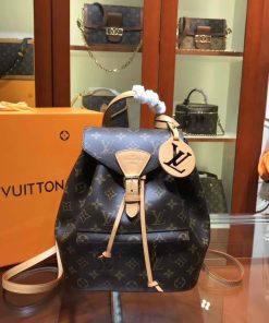 Louis Vuitton Monogram Canvas Sperone BB M45638