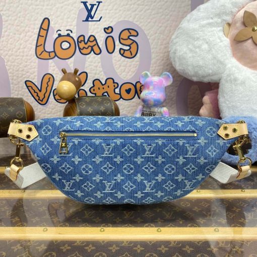 Louis Vuitton Monogram Denim High Rise Bumbag M46837 - Image 5
