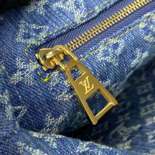 Louis Vuitton Monogram Denim Pochette Cosmetique GM M24317 - Image 9