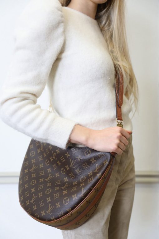 Louis Vuitton Monogram Loop Hobo Bag M46311 - Image 6