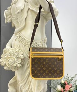 Louis Vuitton Monogram Messenger PM Bosphore M40106
