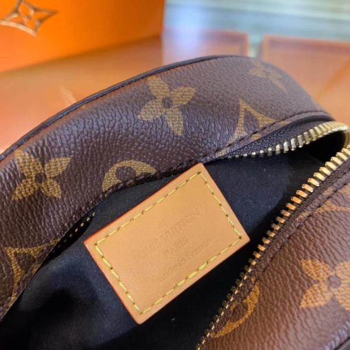 Louis Vuitton Monogram Mickey Print Round Bag M49986 - Image 9
