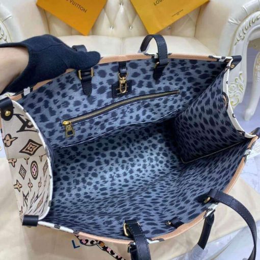 Louis Vuitton Monogram Print Onthego GM M45814 M45815 Beige - Image 13