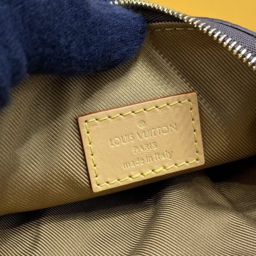Louis Vuitton Monogram Utility Phone Sleeve M80746 - Image 12