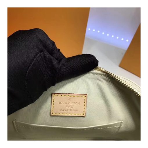 Louis Vuitton Monogram Vernis Alma BB M50415 Beige - Image 8