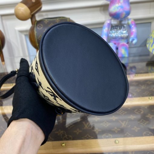 Louis Vuitton Nano Bucket Bag M82418 - Image 8
