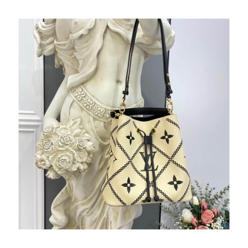 Louis Vuitton Neonoe MM M46023 Creme Beige/Black - Image 5