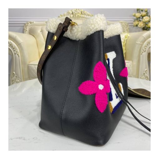 Louis Vuitton Neonoe MM M56963 In Leather and Shearling - Image 8