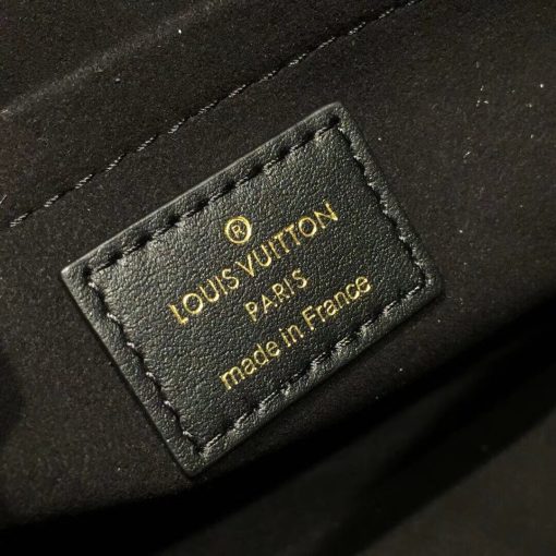 Louis Vuitton New Wave Camera Bag M53682 Black - Image 9