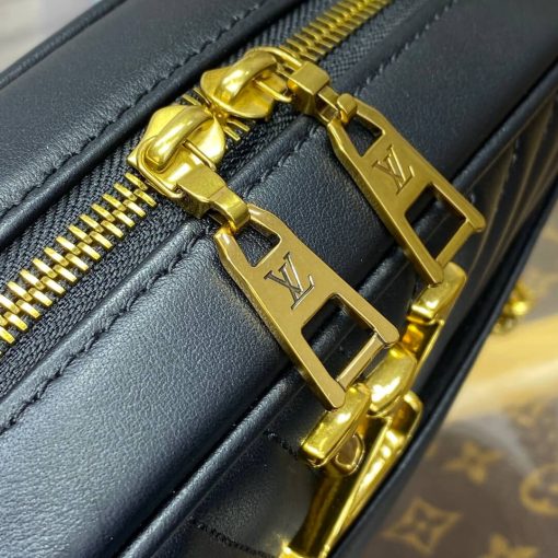 Louis Vuitton New Wave Camera Bag M58677 Black - Image 10