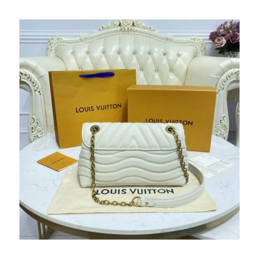 Louis Vuitton New Wave Chain Bag M58549 Ivory - Image 5
