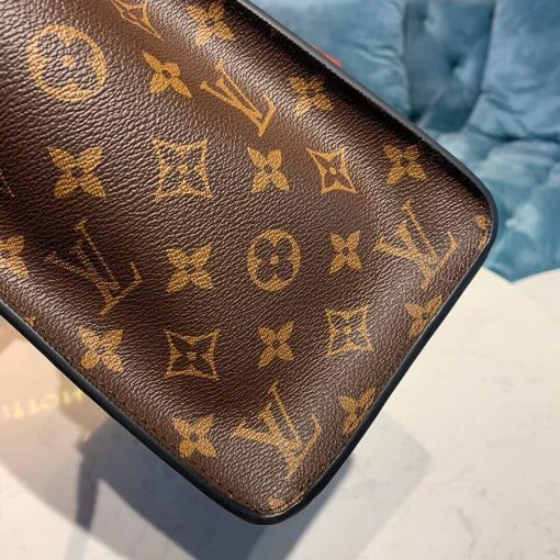 Louis Vuitton On My Side M55933 - Image 6